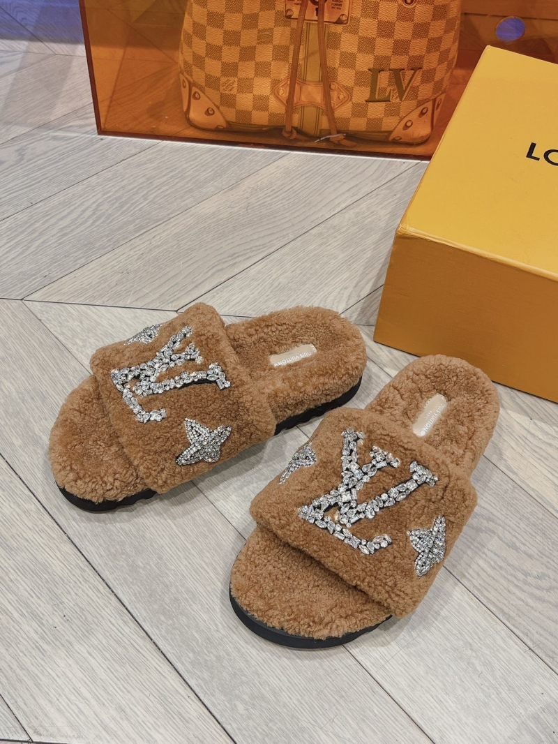 Louis Vuitton Slippers